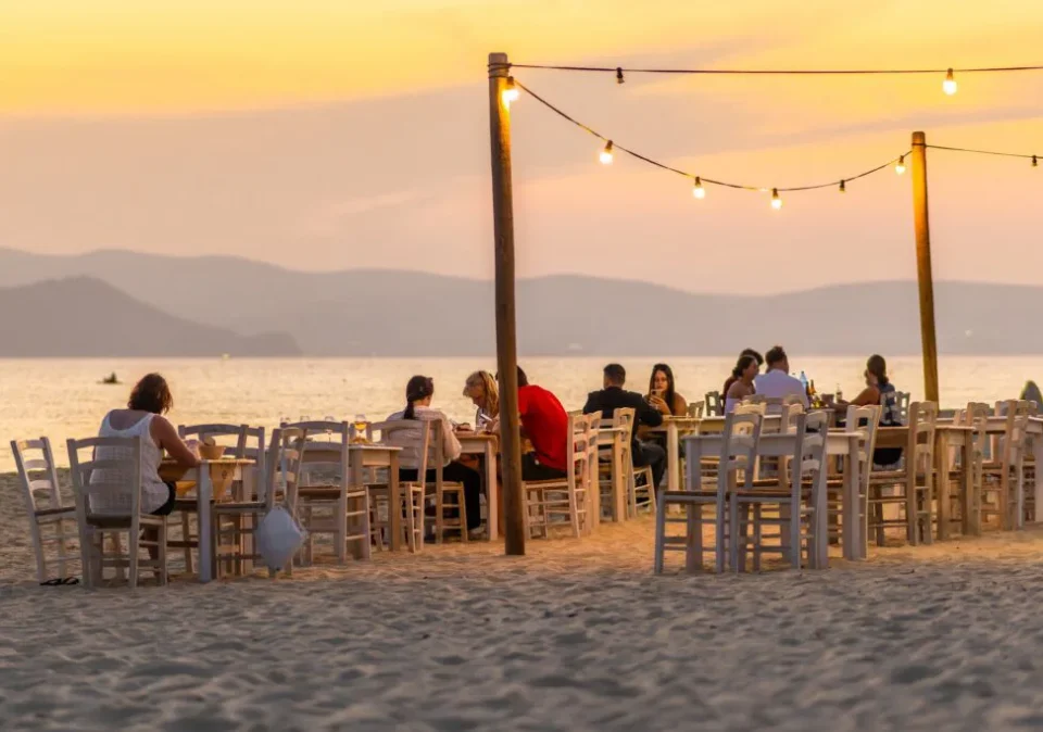 Plaka-Hotel-1-in-Naxos-Riviera-Restaurant5-1024x683